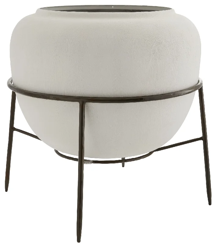 Track lighting for highlighting bookcasesMarcello Floor Urn