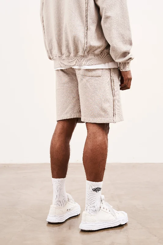 RAW SEAM SHORTS - STONE