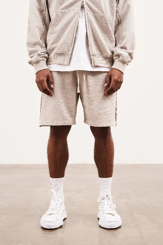 RAW SEAM SHORTS - STONE