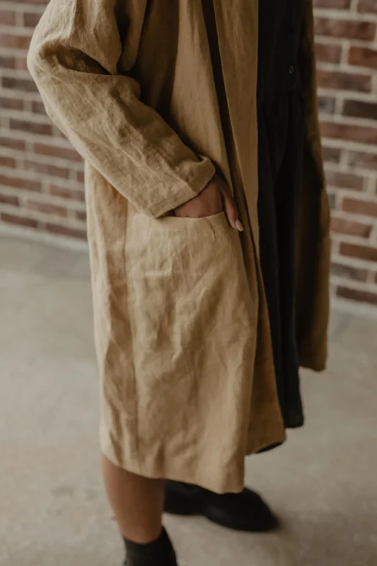 Vilnius mid-length linen coat