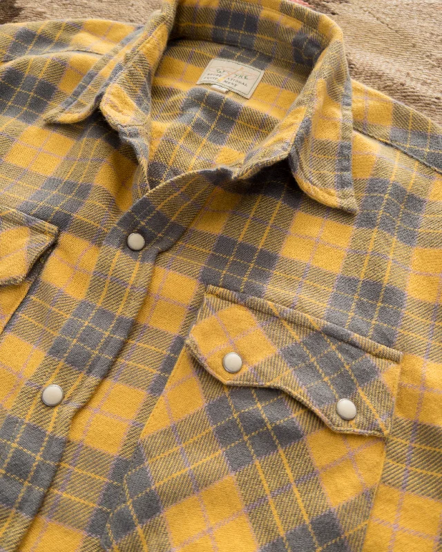 Washed Flannel Pearlsnap Shirt - Daybreak