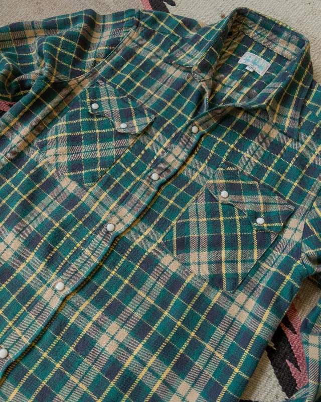 Washed Flannel Pearlsnap Shirt - Wisconsin White Pine