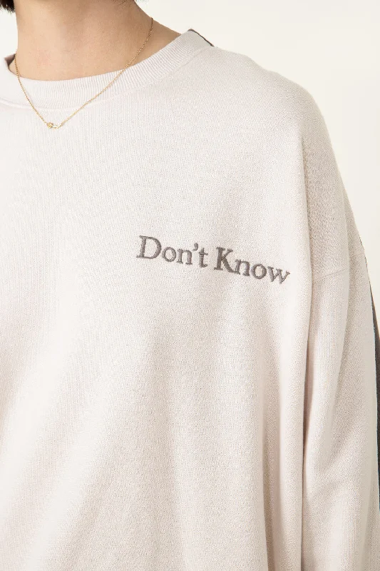 1897 Active Don’t Know Don’t Care Sweatshirt for Women in Beige Fossil | GT883-BEIGEFOSSIL